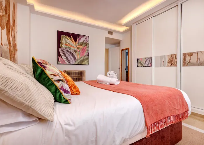 Cozy Between The Port And The La Rada アパート