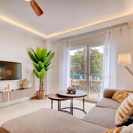 Апартаменты Cozy Between The Port And The La Rada Эстепона