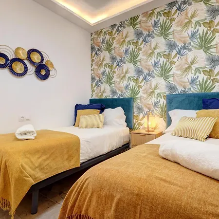 Cozy Between The Port And The La Rada