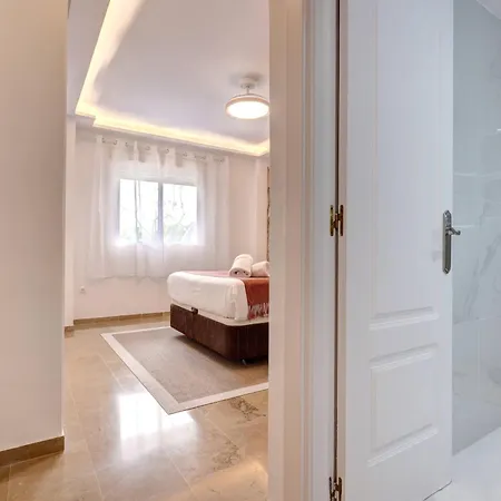 Cozy Between The Port And The La Rada Апартаменты