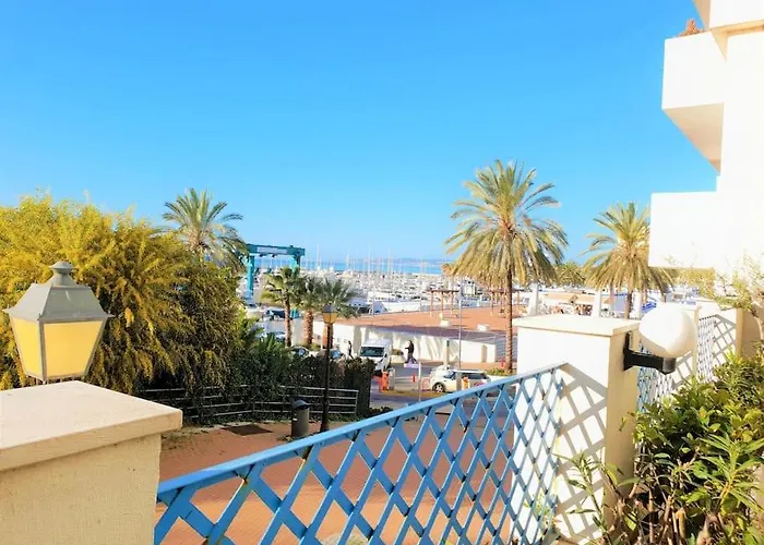 Cozy Between The Port And The La Rada Apartamento