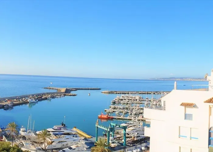 Cozy Between The Port And The La Rada * Estepona