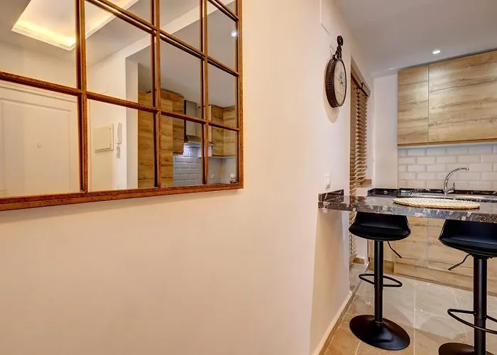 Cozy Between The Port And The La Rada * Estepona